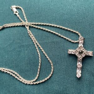 Italian 925 sterling silver cross necklace w/ stones & see-through center